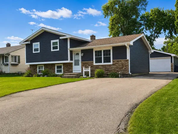 25640 W Wacker Drive, Lake Villa, IL 60046