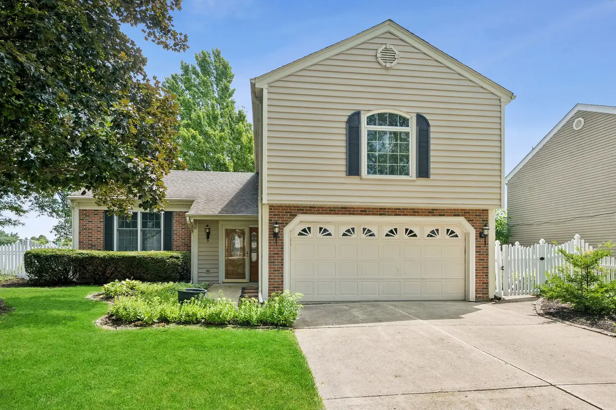 807 S Sheridan Drive, Bartlett, IL 60103 - #1