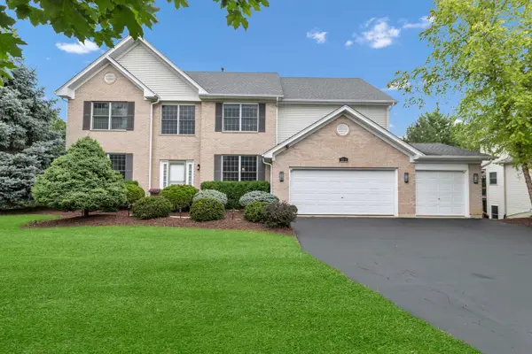 1311 Bison Lane, Hoffman Estates, IL 60192