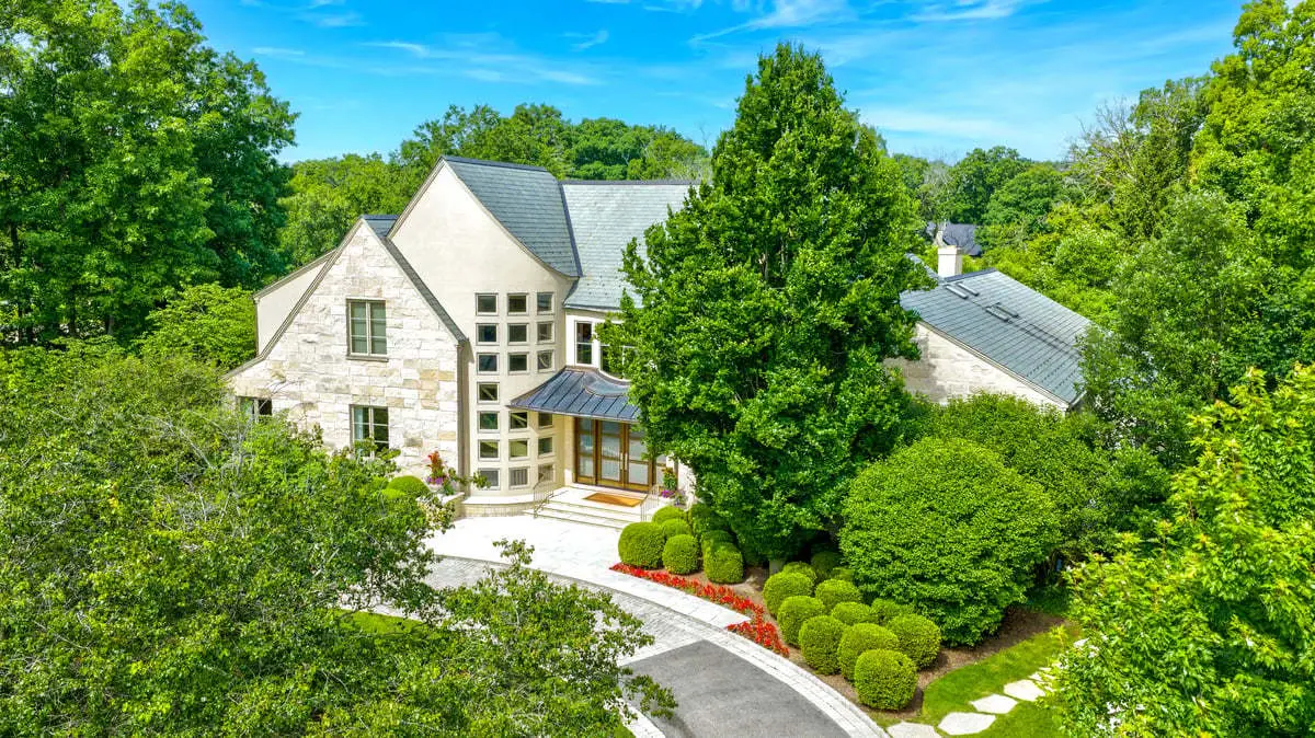 2 Bridlewood Road, Northbrook, IL 60062 - #1