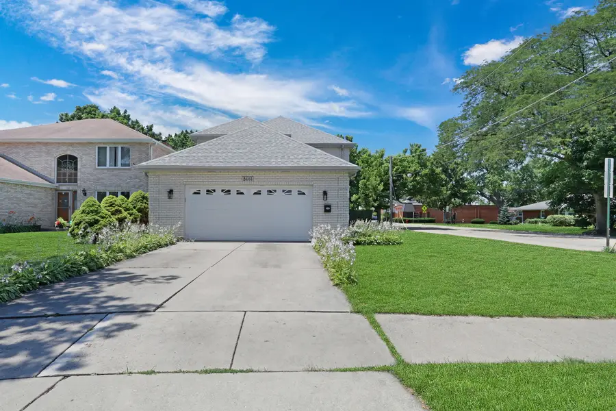 8444 Morton Avenue, Morton Grove, IL 60053 - #2