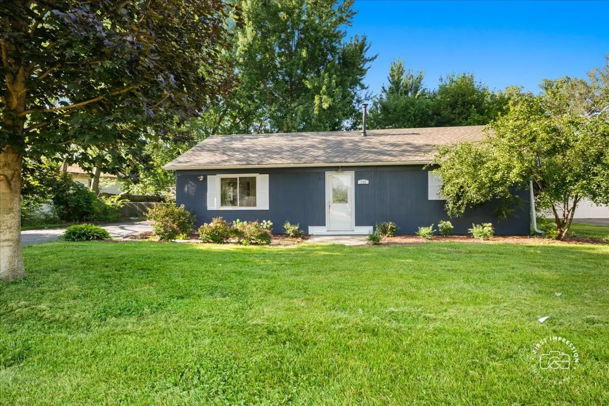 34W759 N James Drive, Saint Charles, IL 60174 - #1
