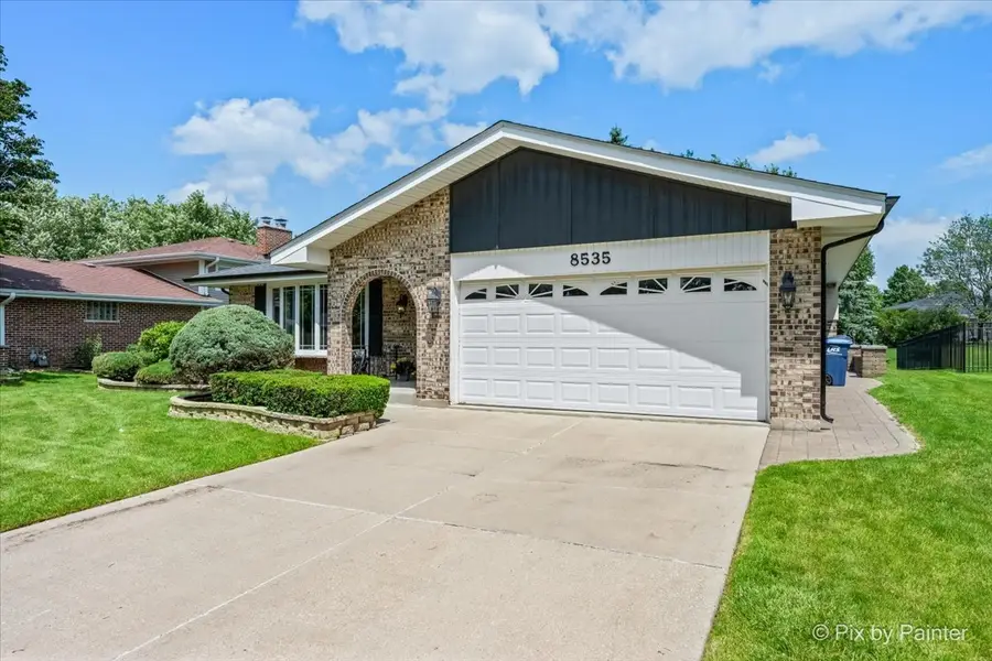 8535 Harvest Lane, Darien, IL 60561 - #2