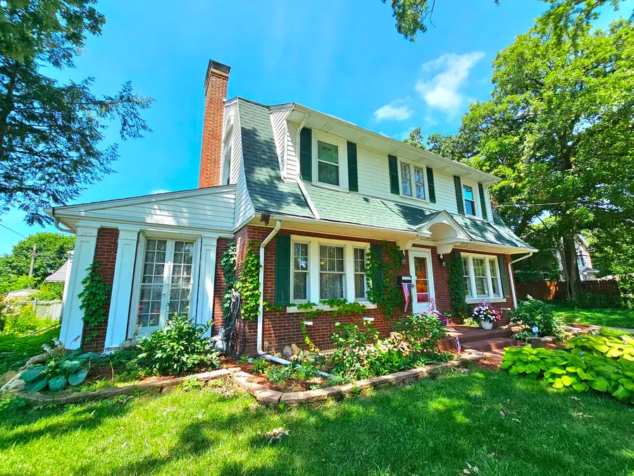186 N Du Bois Avenue, Elgin, IL 60123 - #2