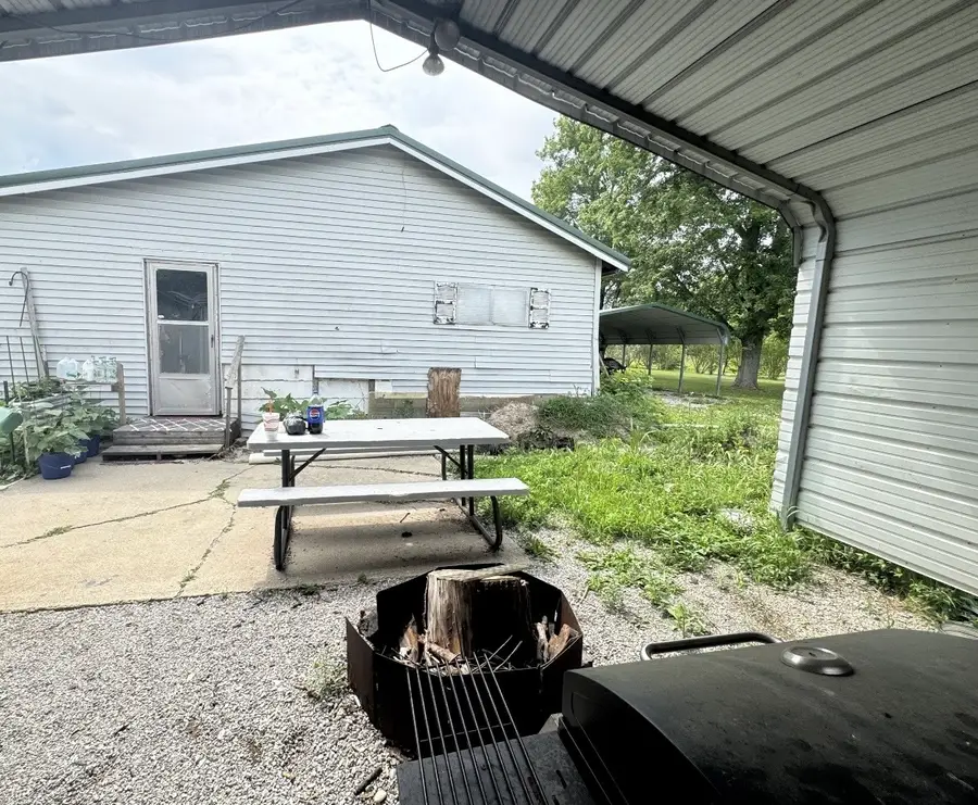 742 Osage Lane, Flora, IL 62839 - #2
