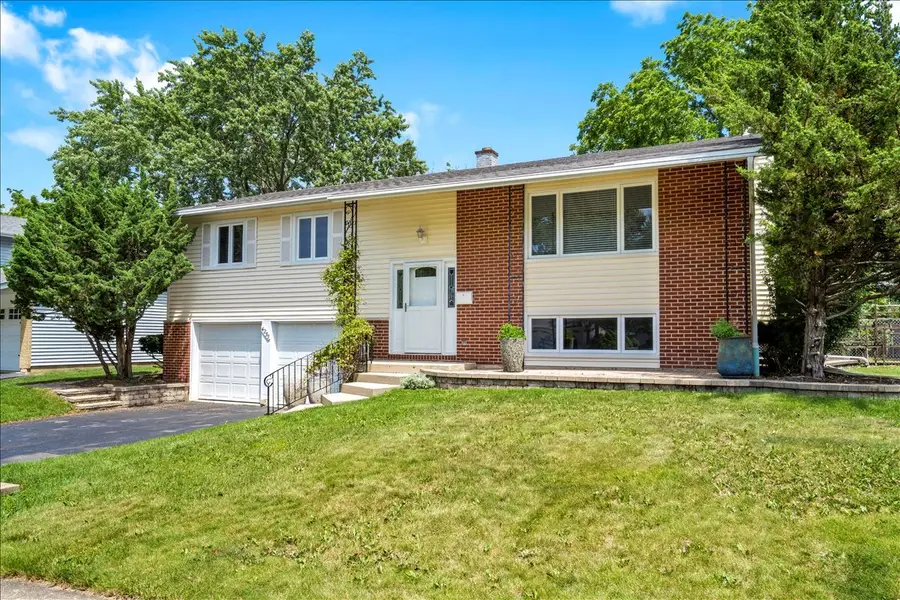 4255 Dixon Drive, Hoffman Estates, IL 60192 - #2