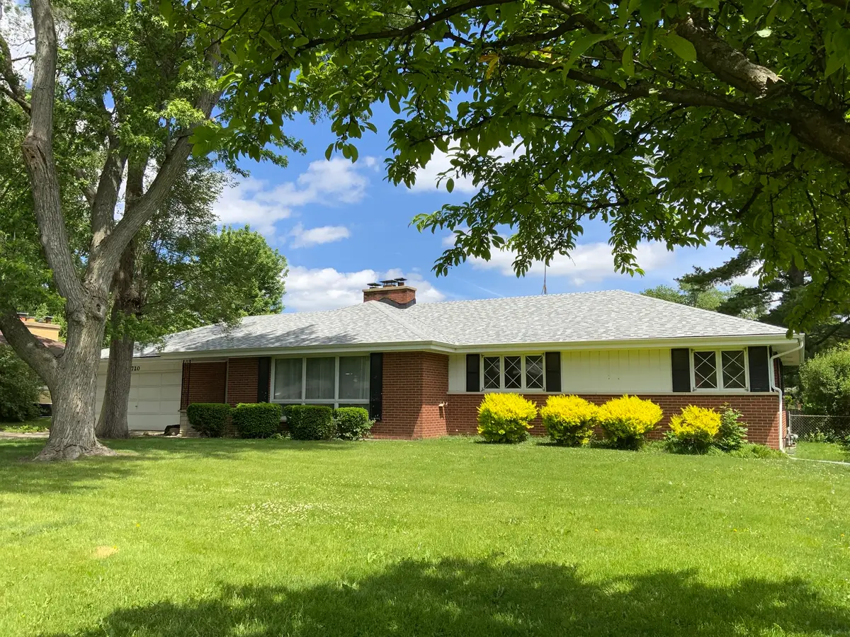 720 Mcclaran Avenue, Aurora, IL 60506 - #1