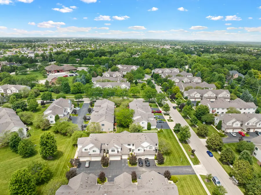 3371 Blue Ridge Drive, Carpentersville, IL 60110 - #3