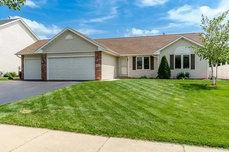 3047 Vaughndale Drive, Machesney Park, IL 61115 - #2