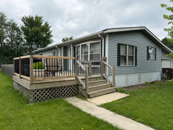 609 Tanglewood Road, Matteson, IL 60443