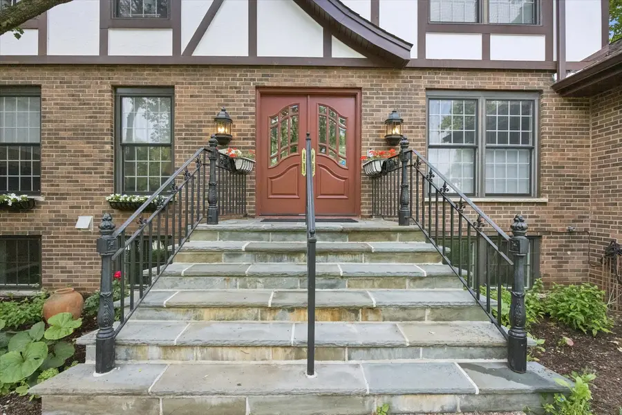1330 Maple Avenue, Downers Grove, IL 60515 - #2