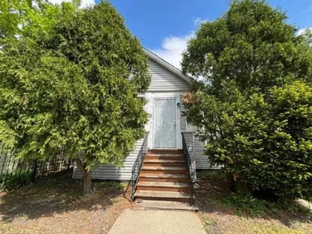 10731 S Eggleston Avenue, Chicago, IL 60628 - #1