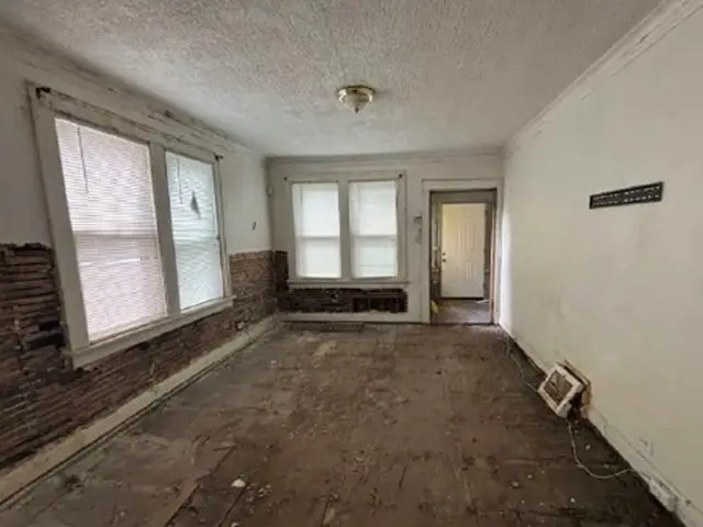 10731 S Eggleston Avenue, Chicago, IL 60628 - #3