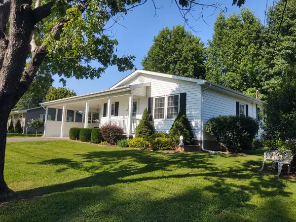 315 Circle Drive, Vienna, IL 62995