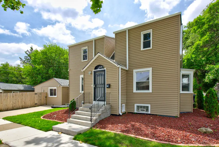 1101 22nd Avenue, Bellwood, IL 60104 - #2