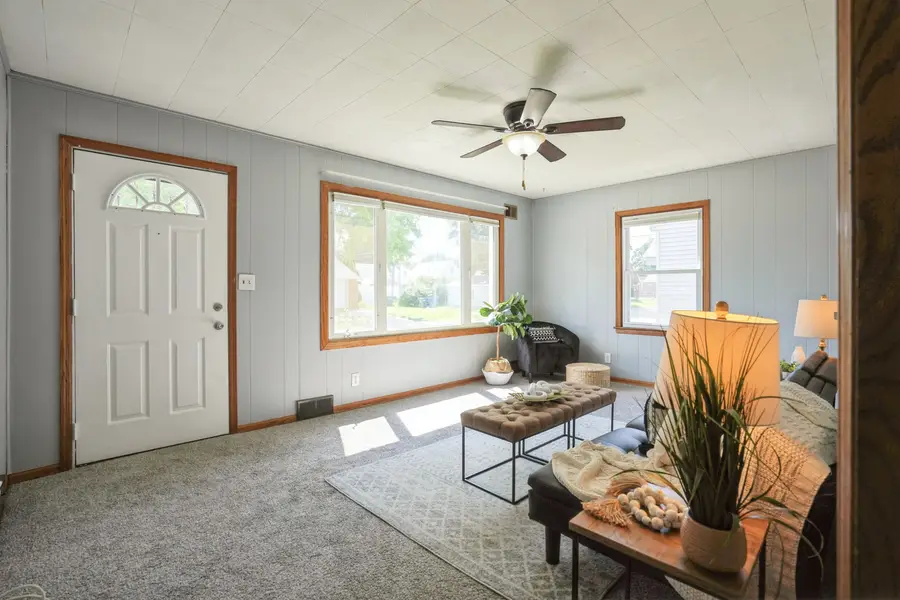 1128 28th Street, Bettendorf, IA 52722 - #3
