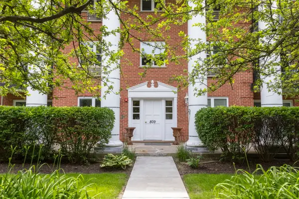 809 E Miner Street #1B, Arlington Heights, IL 60004