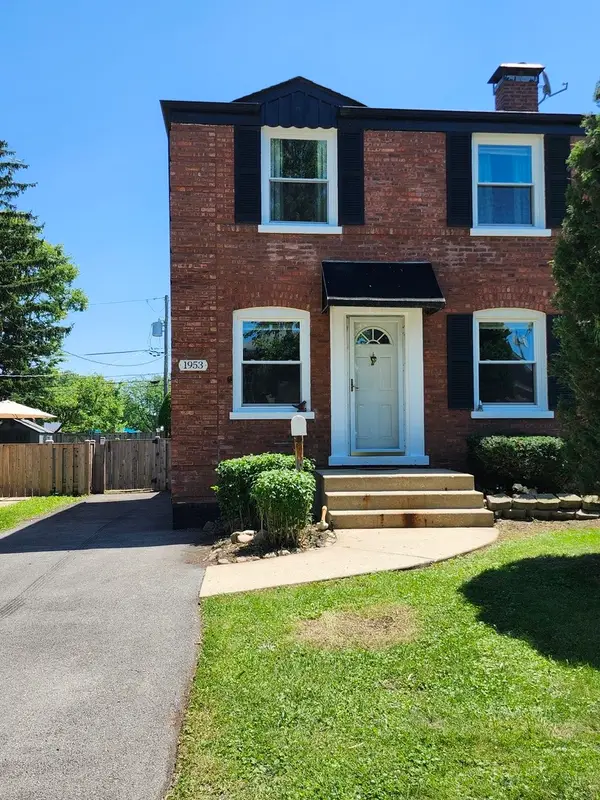 1953 Illinois Street, Des Plaines, IL 60018