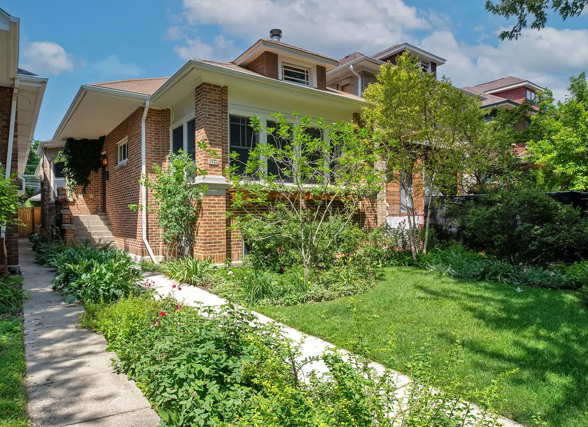 2948 W Wilson Avenue, Chicago, IL 60625 - #1