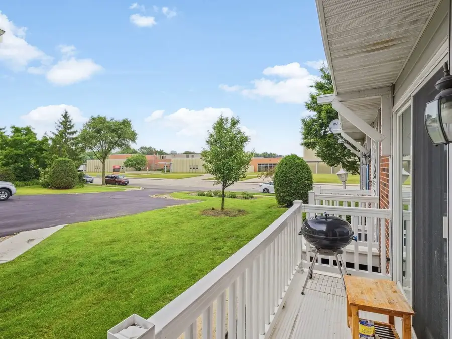 306 Milton Court #B, Bloomingdale, IL 60108 - #3