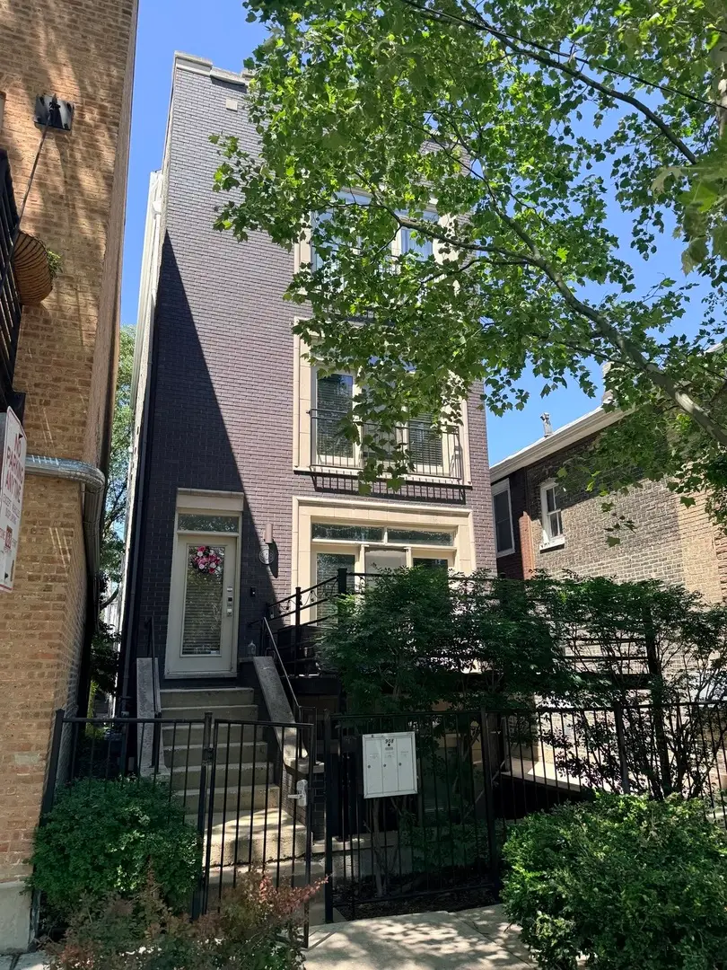 908 N Paulina Street #3, Chicago, IL 60622 - #2