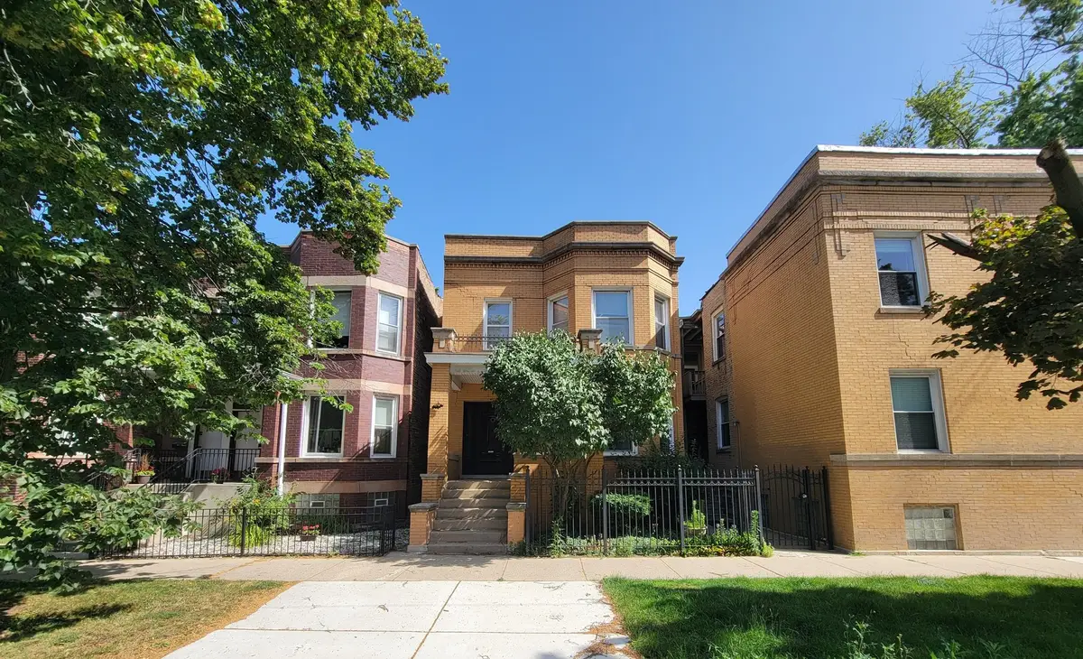 2302 W Addison Street, Chicago, IL 60618 - #1