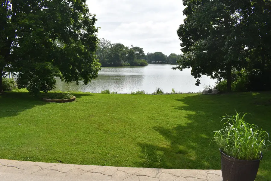 124 Hislop Drive, Cissna Park, IL 60924 - #2