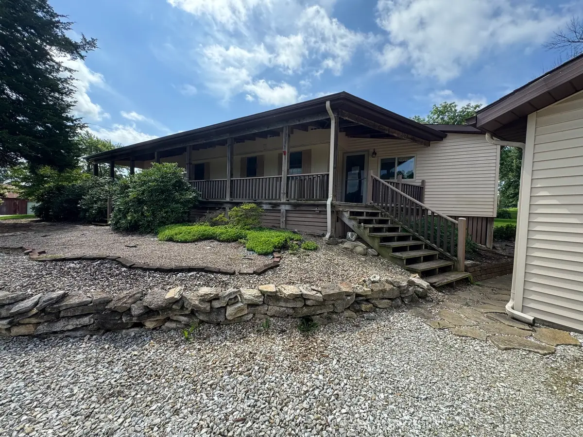 409 N Main Street, Payson, IL 62360 - #1
