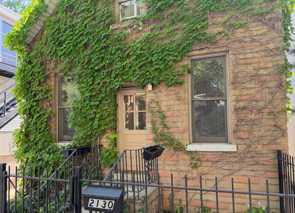 2130 N Hoyne Avenue, Chicago, IL 60647