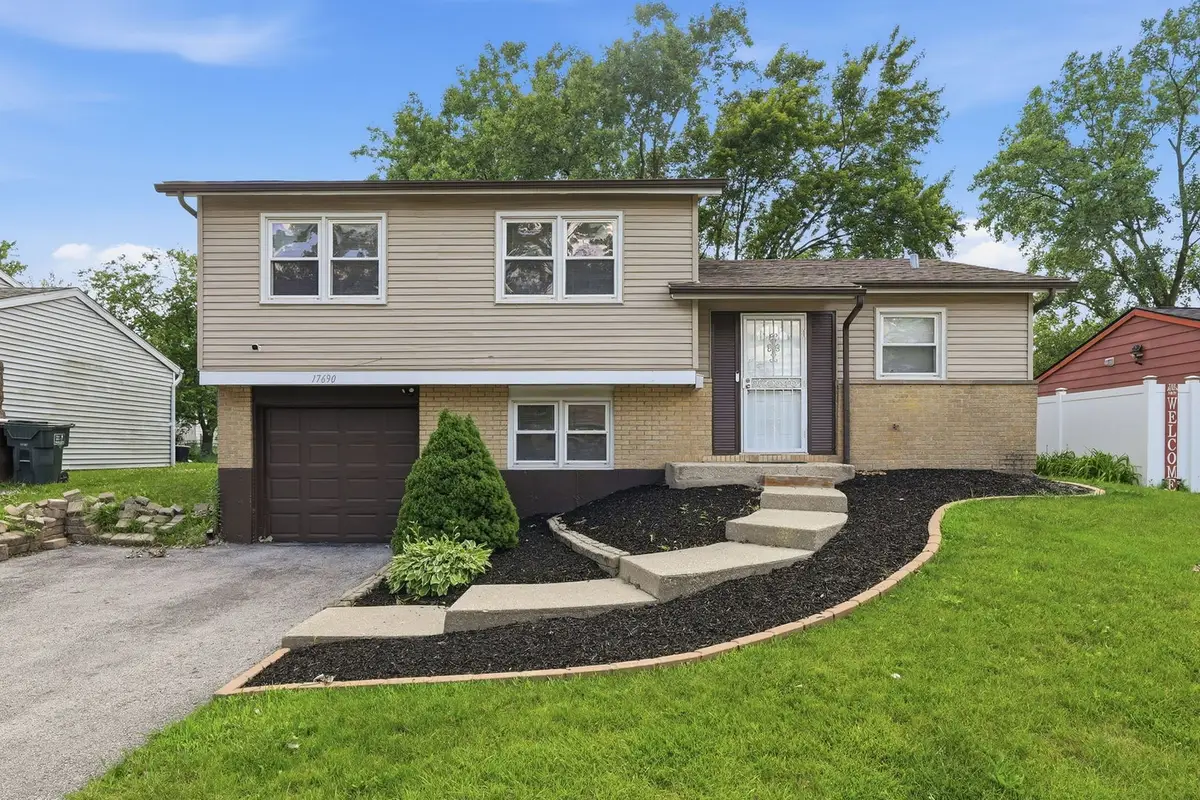 17690 Hillcrest Drive, Country Club Hills, IL 60478 - #1