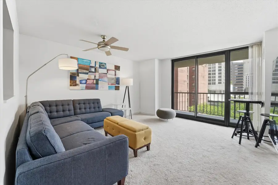 10 E Ontario Street #1201, Chicago, IL 60611 - #2
