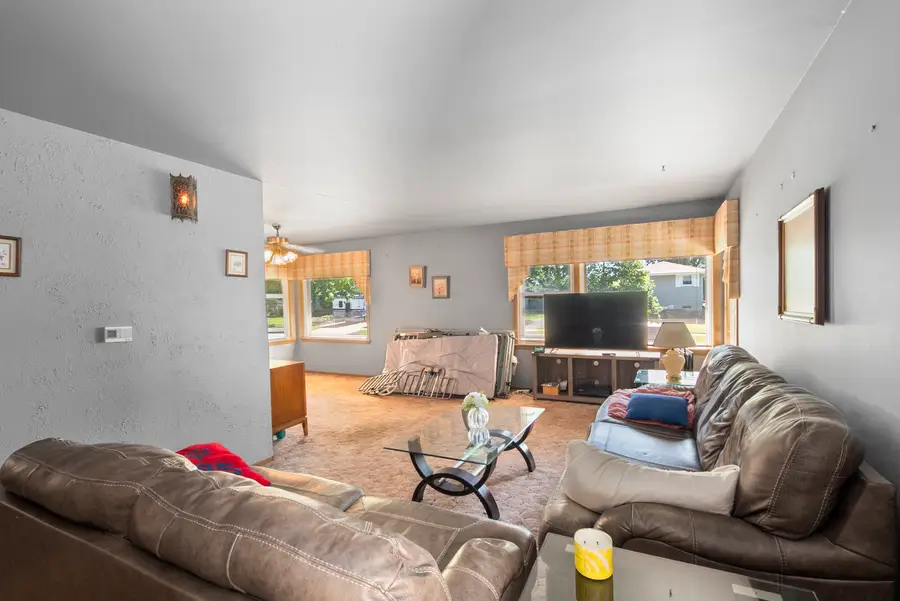 16754 Oconto Avenue, Tinley Park, IL 60477 - #2