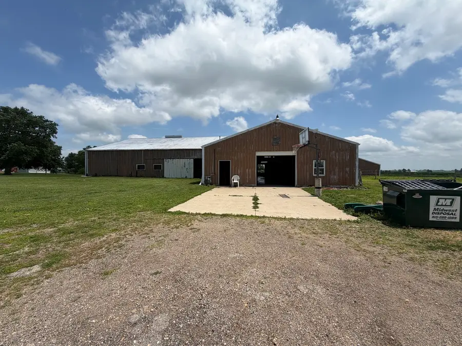 2527 S Union Road, Polo, IL 61064 - #3