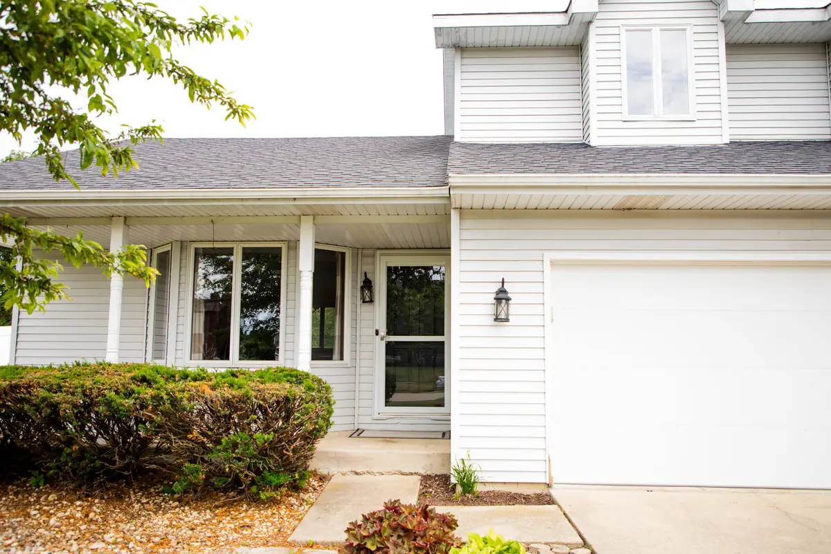 429 San Carlos Road, Minooka, IL 60447 - #1
