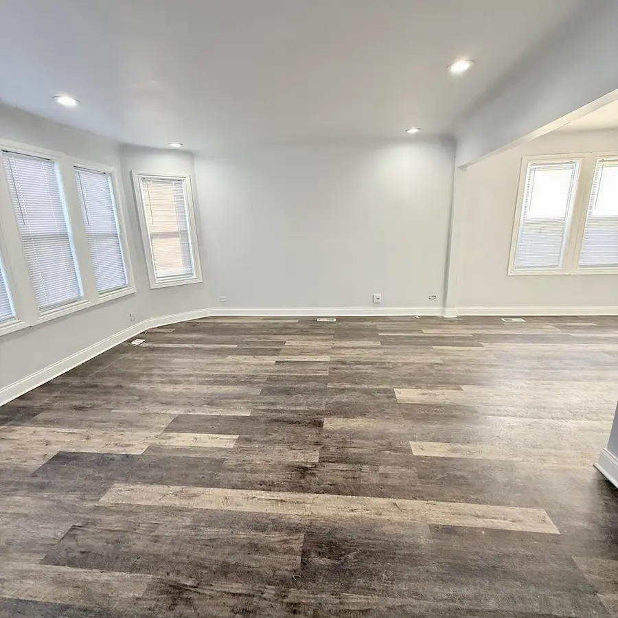 8640 S Blackstone Avenue, Chicago, IL 60619 - #2