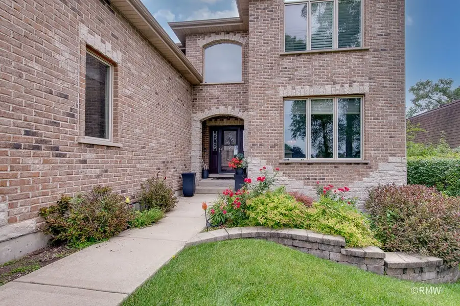 729 N 7th Avenue, Addison, IL 60101 - #3
