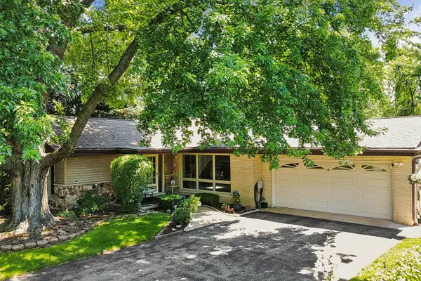 20W135 98th Street, Lemont, IL 60439