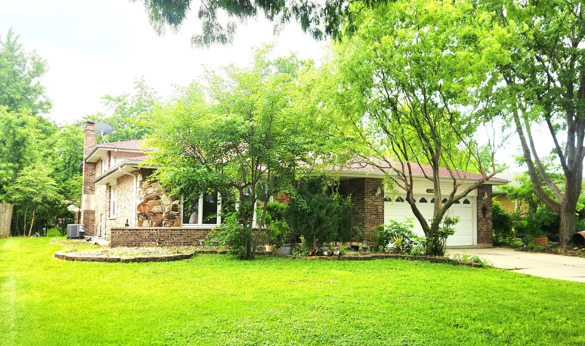 1629 Holly Lane, Darien, IL 60561 - #1