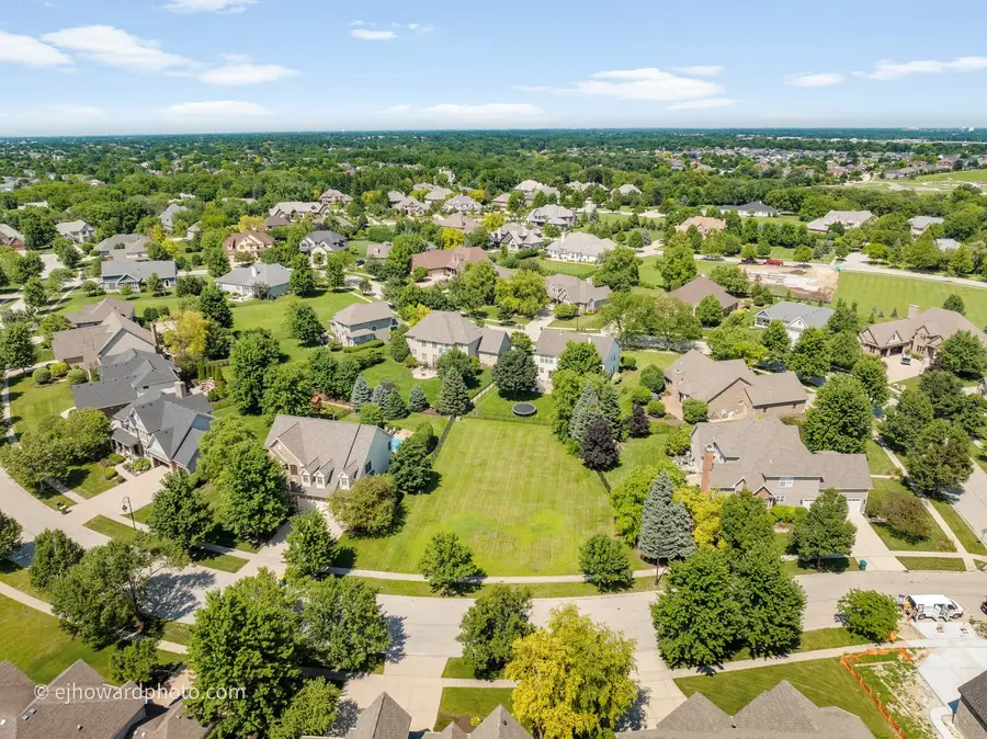 21357 S Forest View Drive, Shorewood, IL 60404 - #3