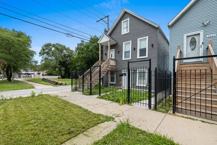 1615 S Komensky Avenue, Chicago, IL 60623 - #2