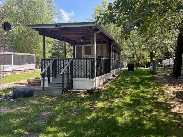 8/19 Woodhaven, Sublette, IL 61367 - #3