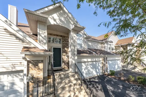 2723 Old Woods Trail #2723, Plainfield, IL 60586