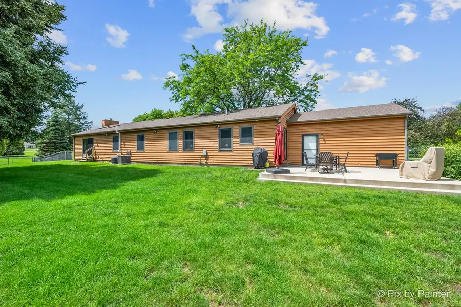 2116 N Pebble Drive, McHenry, IL 60051 - #3
