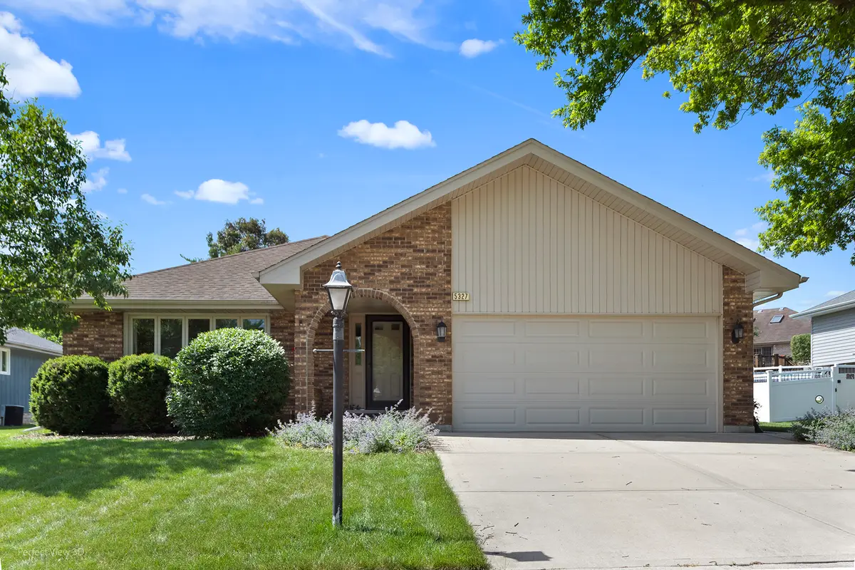 5327 Forest Trail, Oak Forest, IL 60452 - #1