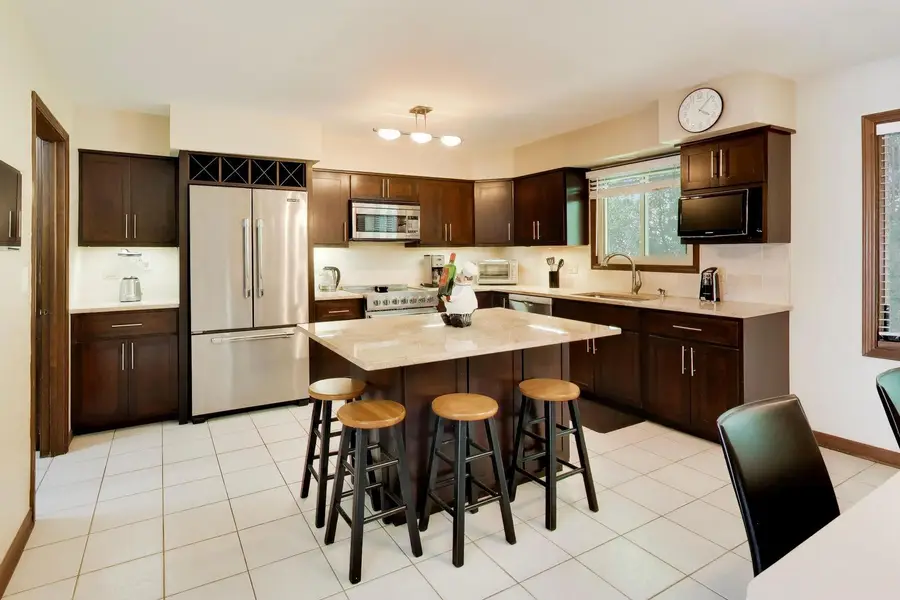 839 Edgewood Court, Highland Park, IL 60035 - #3