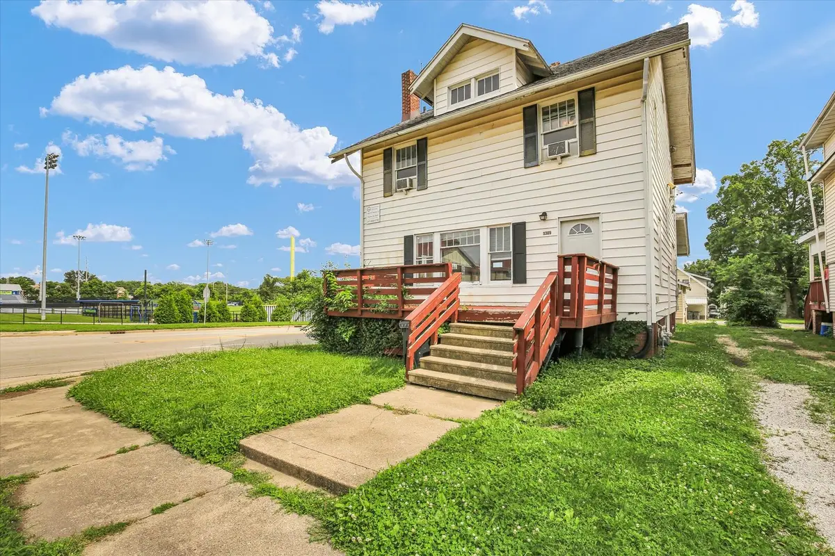 1305 W Macon Street, Decatur, IL 62522 - #1
