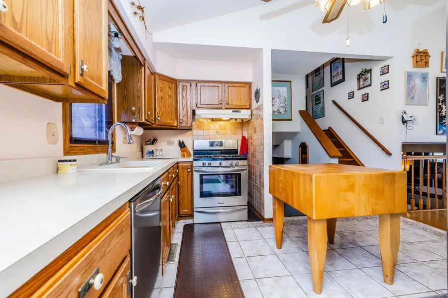 7924 W 79th Place, Bridgeview, IL 60455 - #3