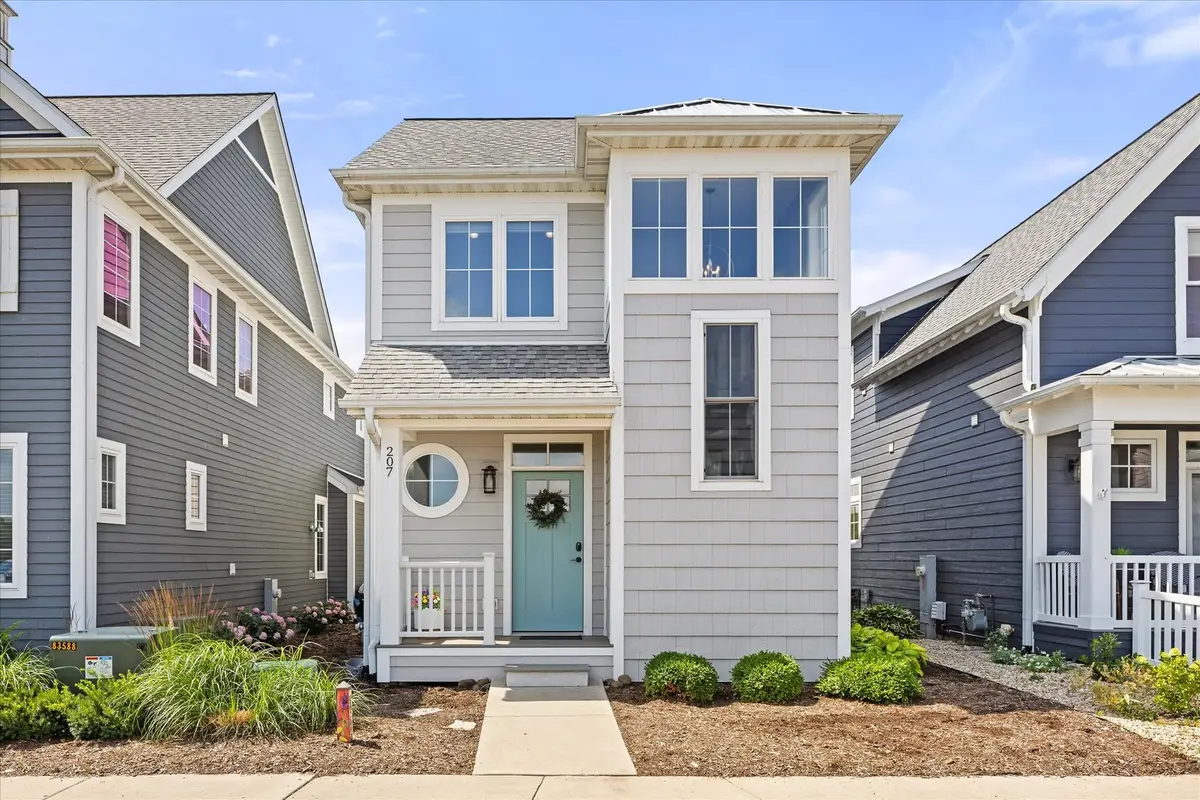 207 Leeward Way, Ottawa, IL 61350 - #1