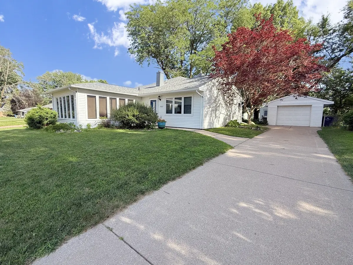 2822 28th Avenue, Rock Island, IL 61201 - #1