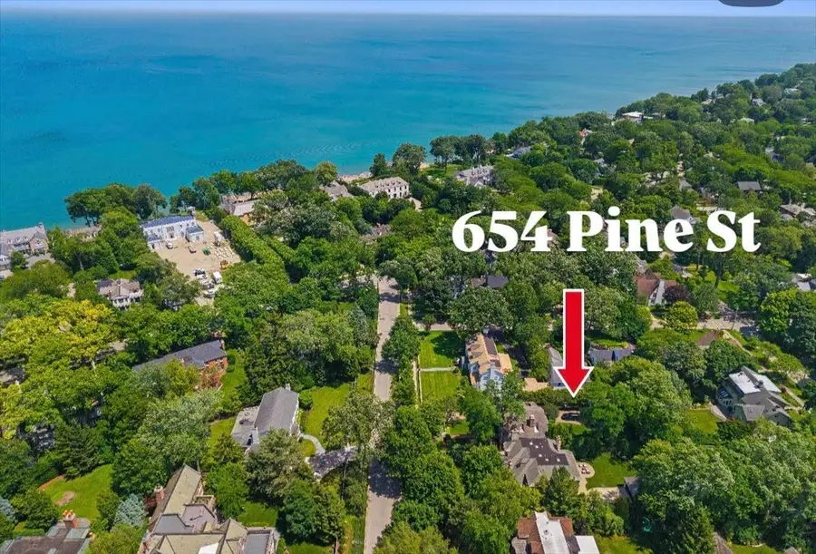 654 Pine Street, Winnetka, IL 60093 - #3